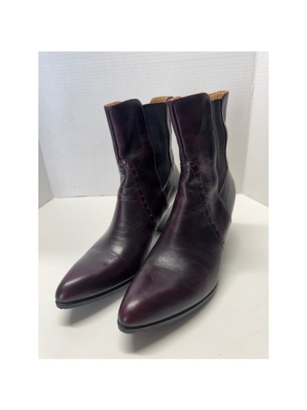 John Fluevog Burgundy Leather Pointed Toe Ankle Boots Brogue Detail Size 7.5